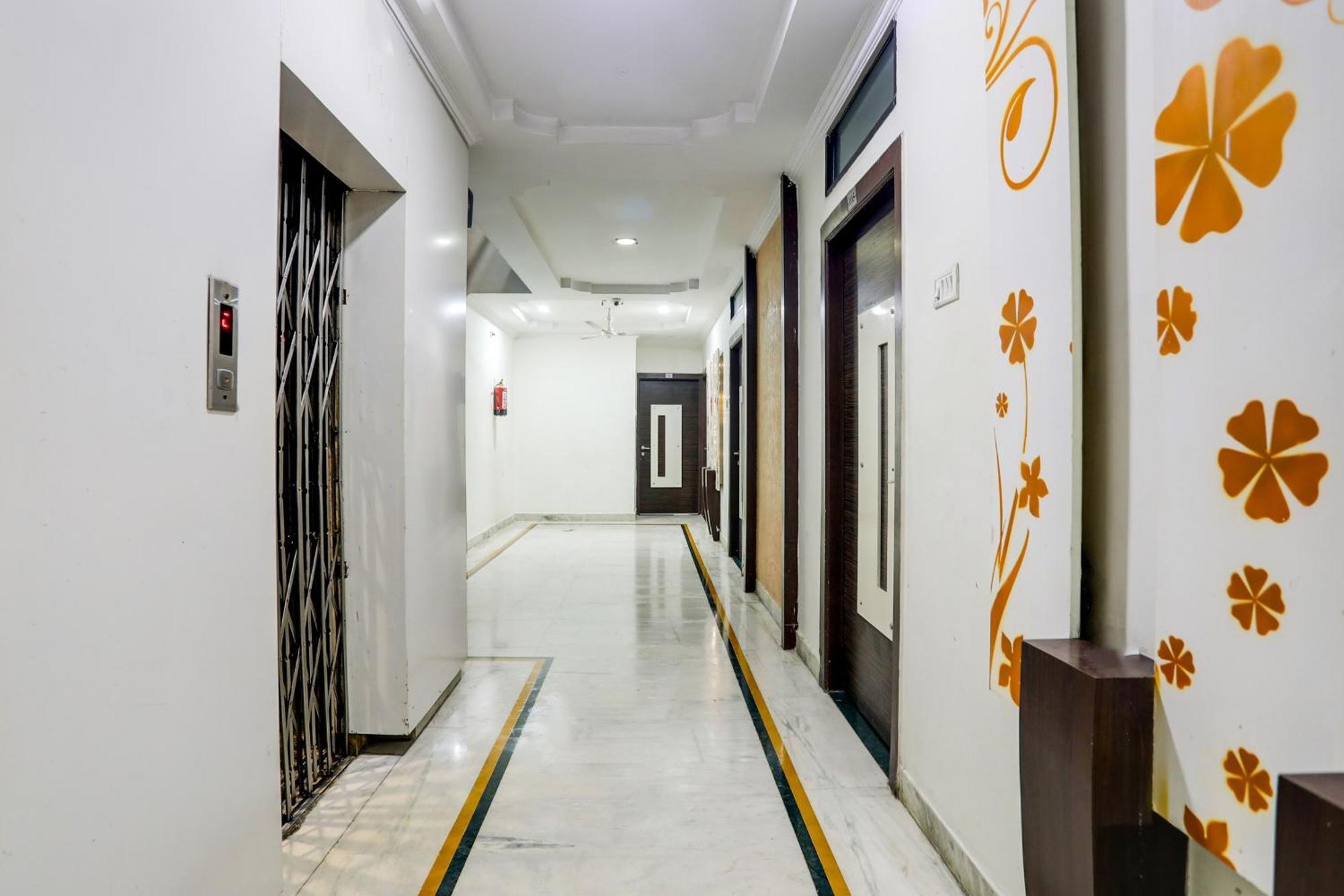 Super Collection O Mp Nagar Hotel Бопал Екстериор снимка